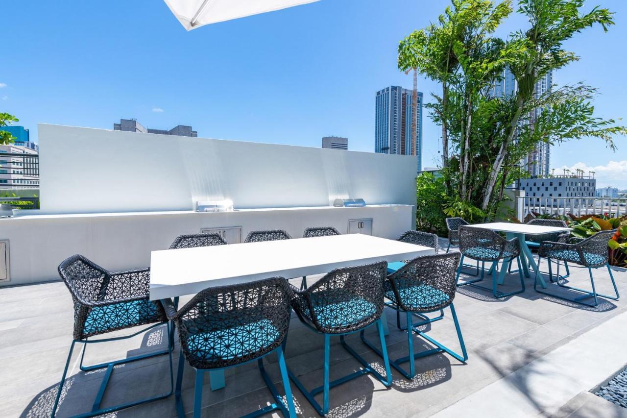 Global Luxury Suites Downtown Miami Buitenkant foto